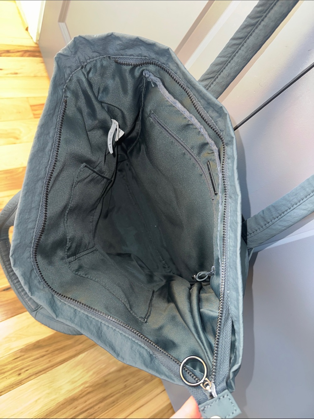 lululemon City Adventurer Tote Bag | Laptop Sleeve | Teal Grey - Picture 5 of 9